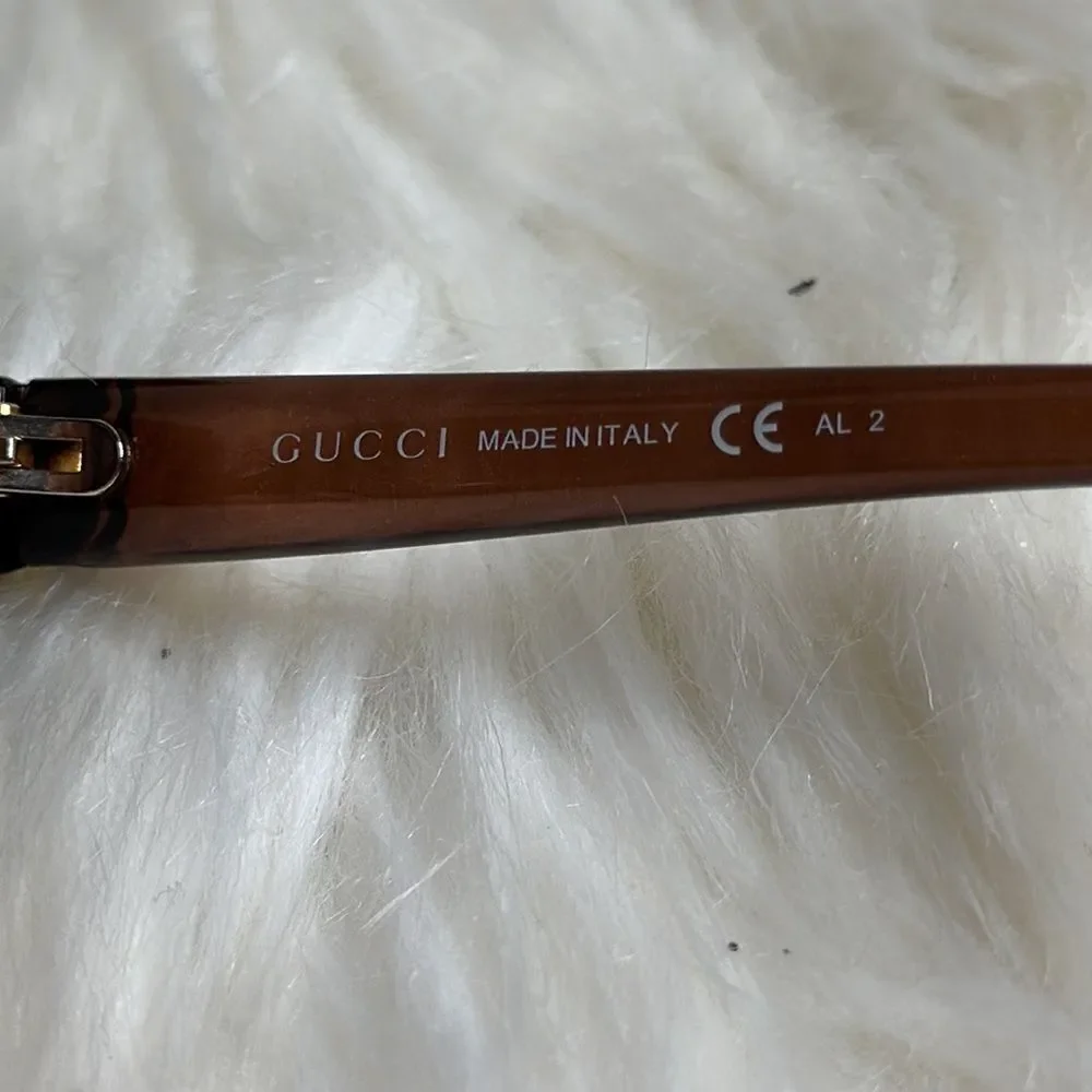 💯Authentic Gucci sunglasses-with box🍀